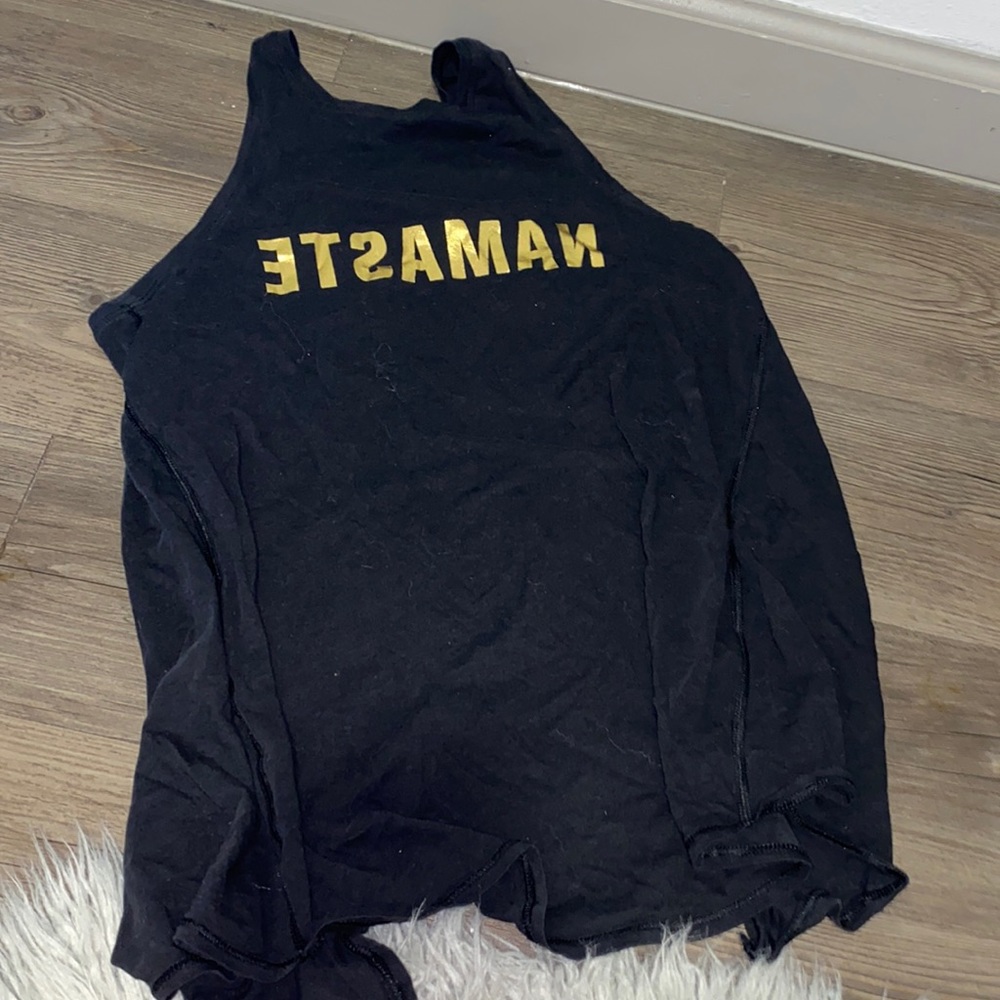 Lululemon high neck Namaste tank